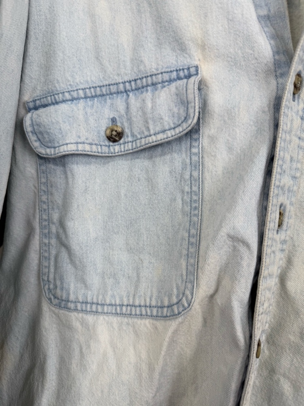 Vintage Wrangler Rugged Wear Denim Work Shirt Elbow Patch Distressed Men - Picture 6 of 10